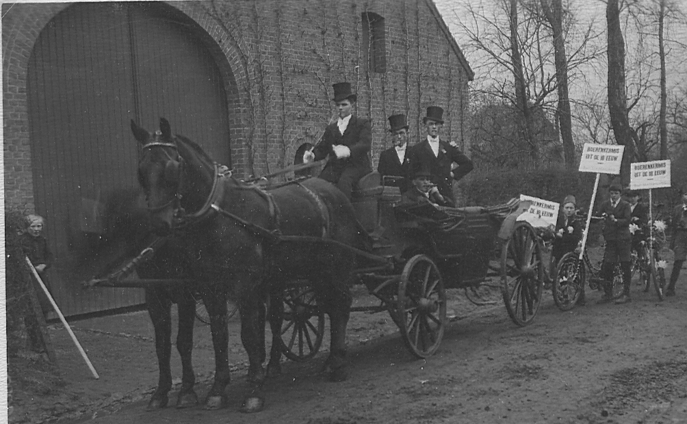 Nic Voncken e.a. Optocht